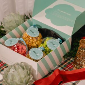 caja navidad bolas palomitas