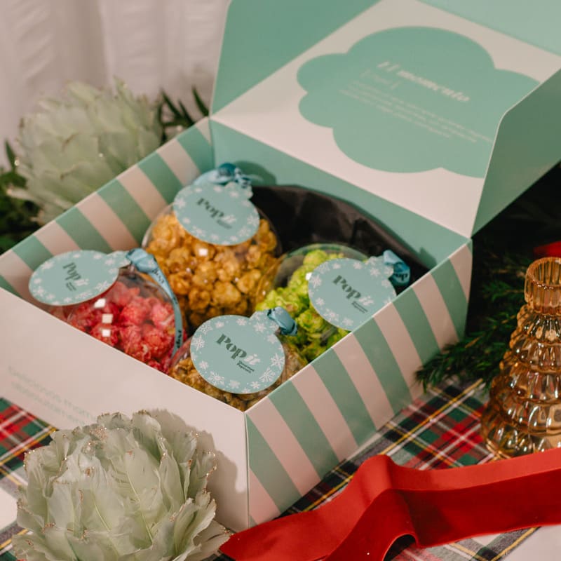 caja navidad bolas palomitas